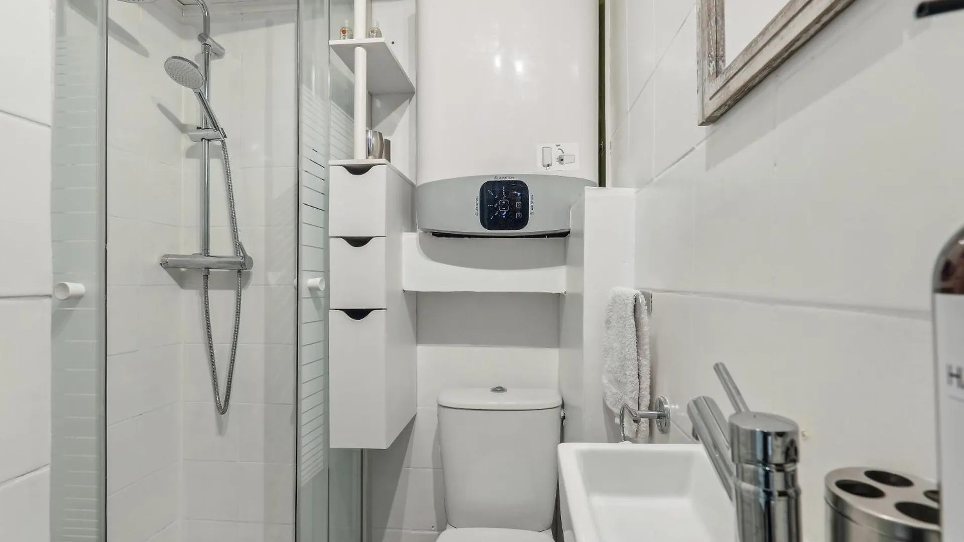 Bel Appartement Pres De Notre Dame De Lorette By Weekome Paris France